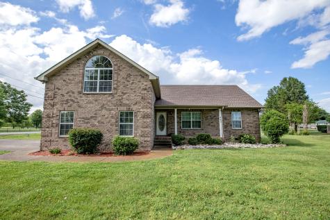 443 Clearview Road Cottontown TN 37048
