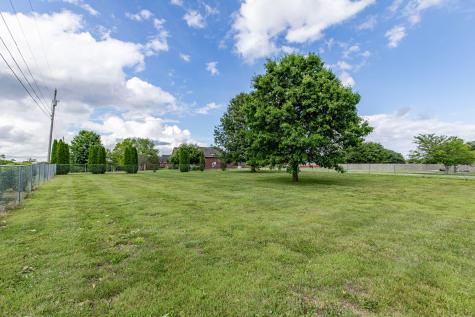 443 Clearview Road Cottontown TN 37048