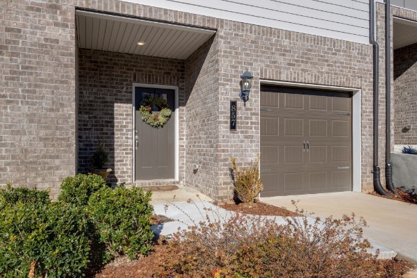 857 Longleaf Lane Columbia TN 38401