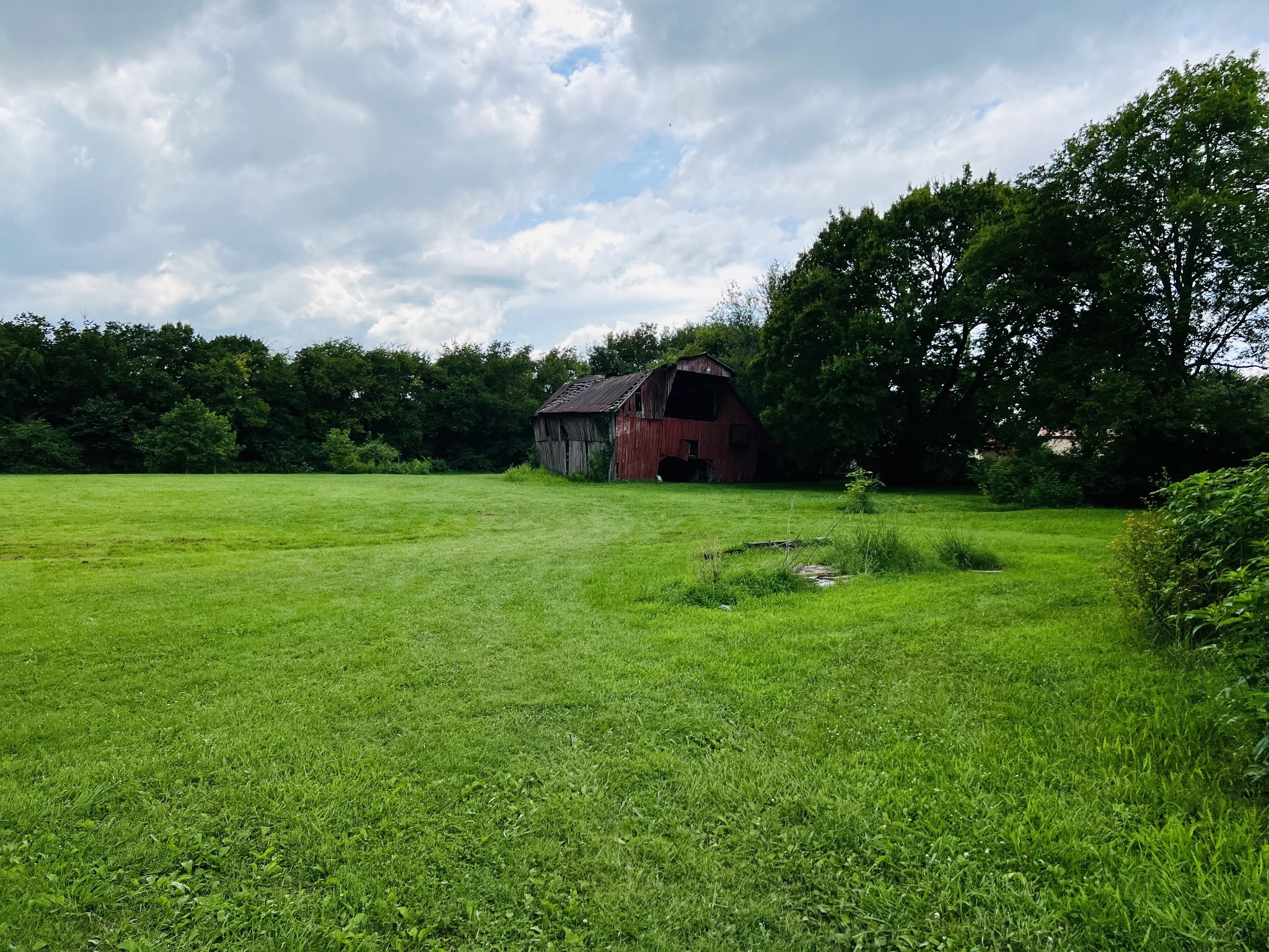 1556 Sparta Pike Lebanon TN 37090