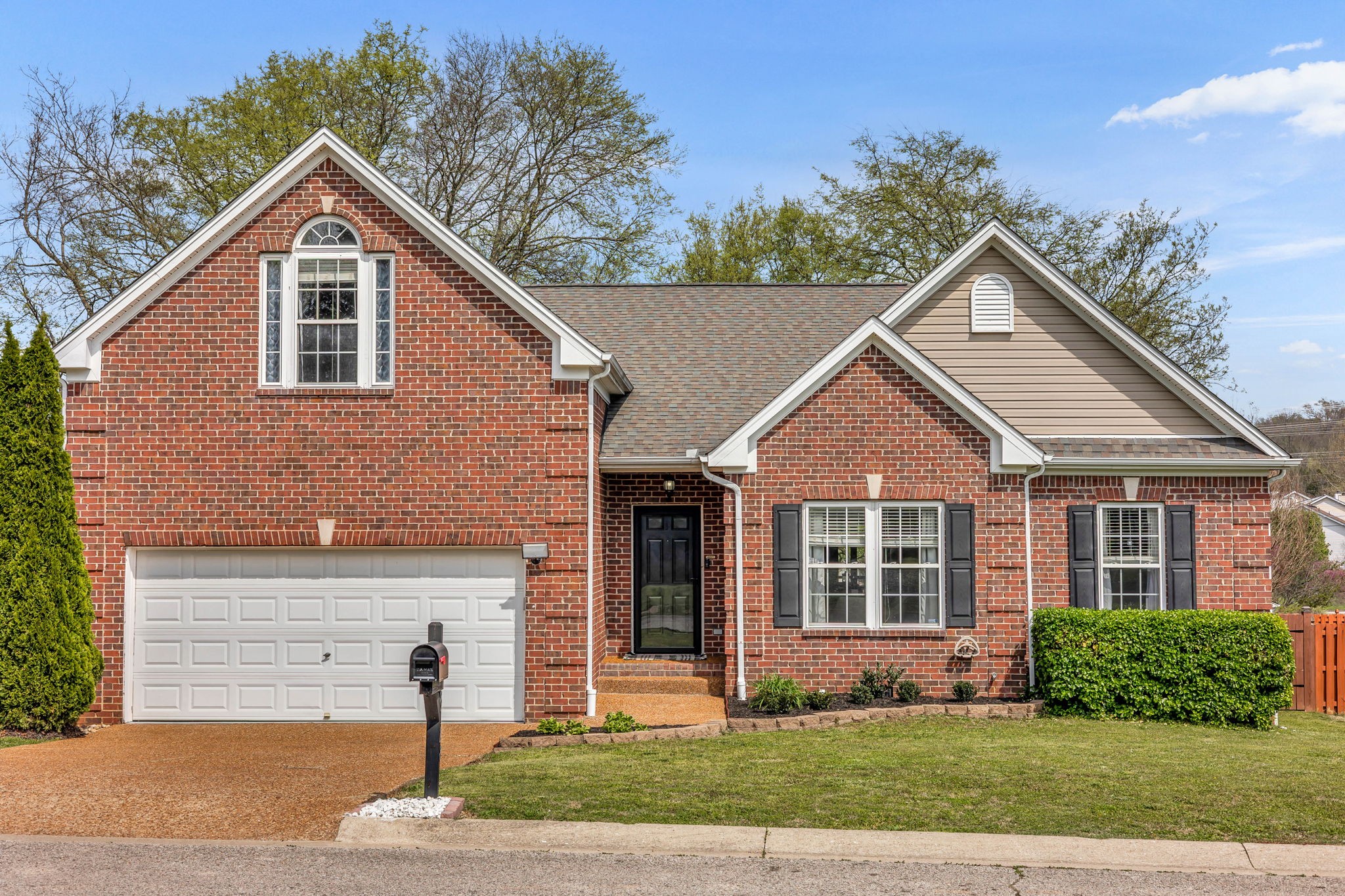8128 Settlers Way Nashville TN 37221