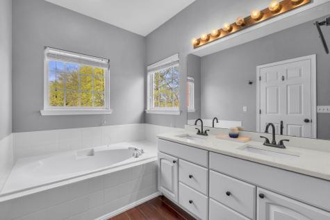 8128 Settlers Way Nashville TN 37221