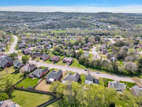 8128 Settlers Way Nashville TN 37221