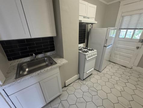 2012 Carnes Avenue Memphis TN 38114