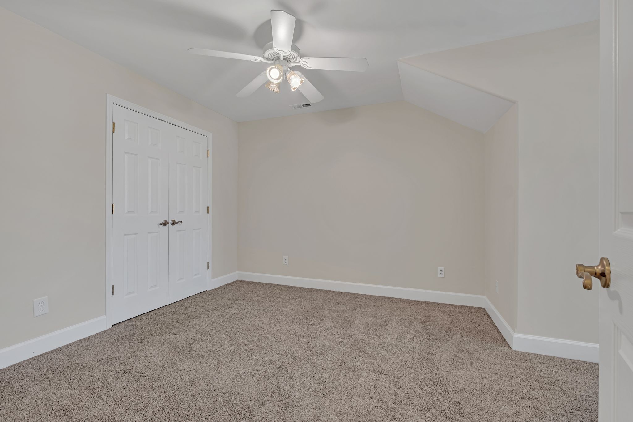 146 Noel Cove Circle Hermitage TN 37076