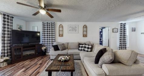 419 E Main Street Red Boiling Springs TN 37150