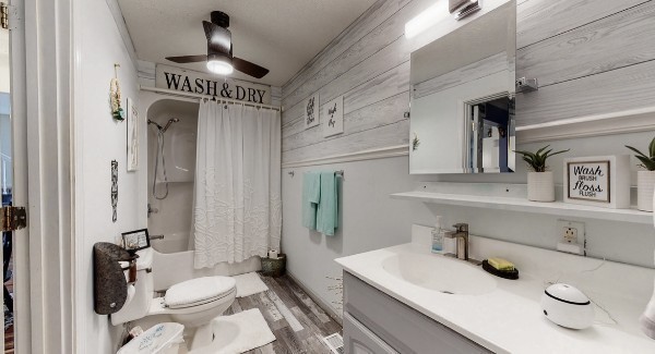 419 E Main Street Red Boiling Springs TN 37150
