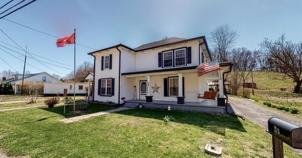 419 E Main Street Red Boiling Springs TN 37150