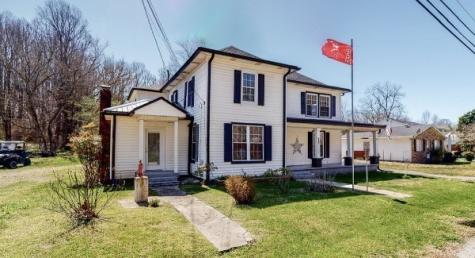 419 E Main Street Red Boiling Springs TN 37150