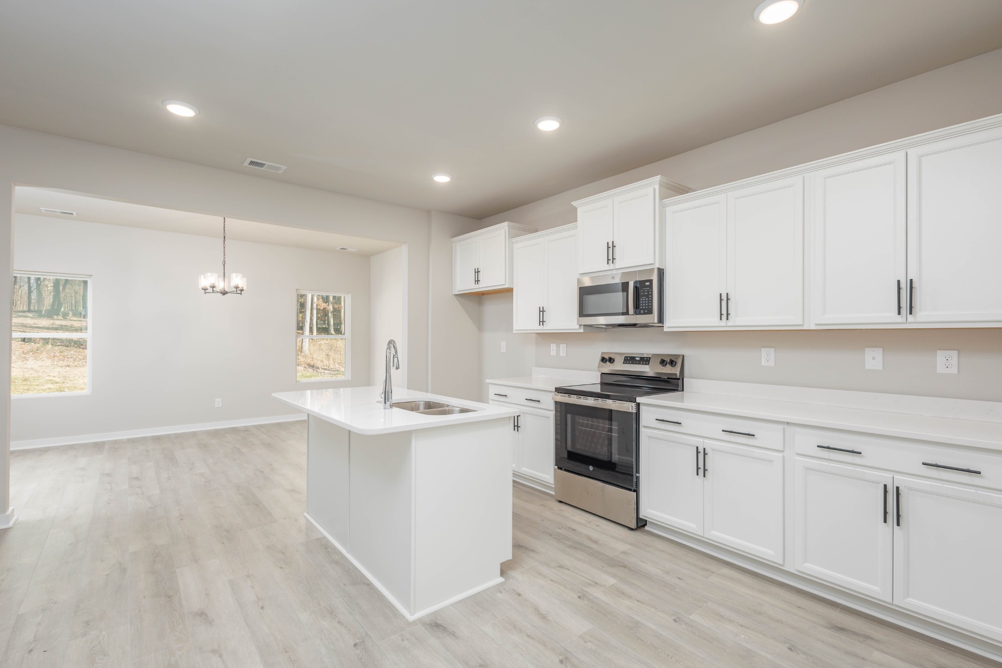 108 Cherry Blossom Way Dickson TN 37055