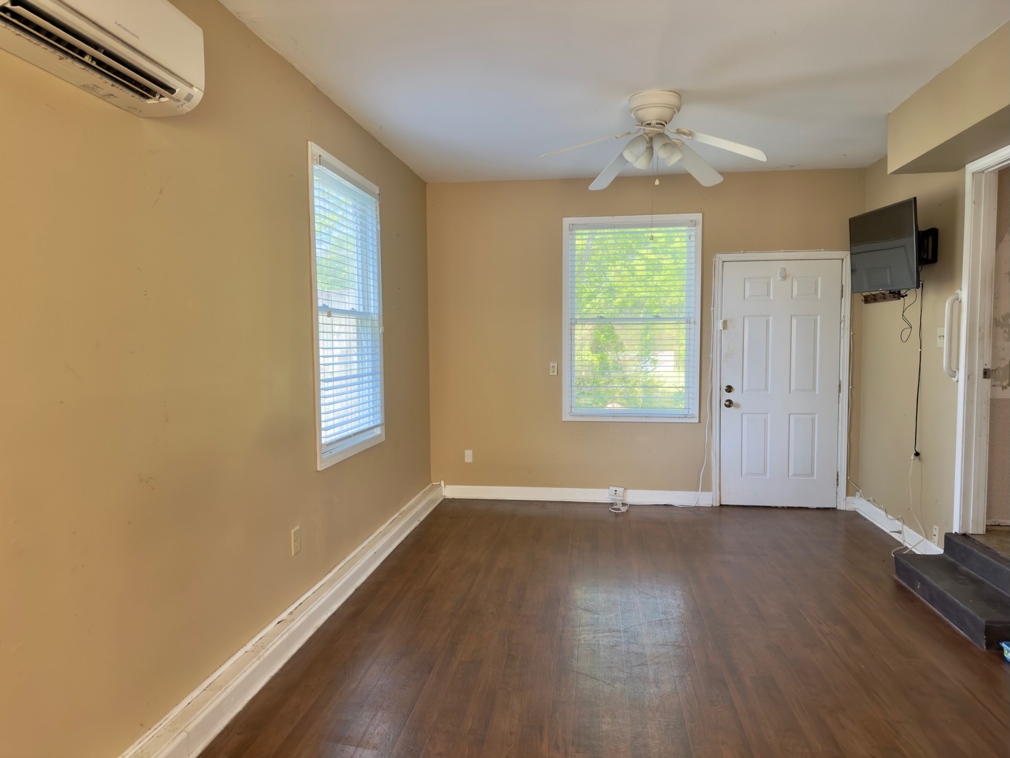 1817 Holloway Circle Murfreesboro TN 37127