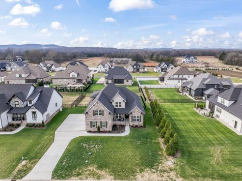 2706 Congress Drive Murfreesboro TN 37128