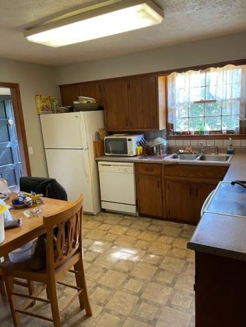 1009 Stillhouse Road White House TN 37188