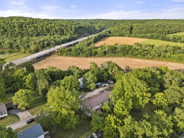 134 Murphree Avenue Centerville TN 37033