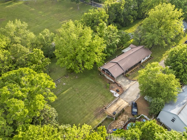 134 Murphree Avenue Centerville TN 37033