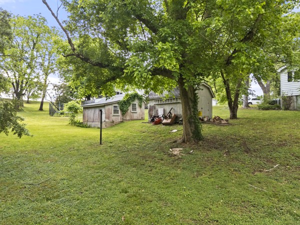 134 Murphree Avenue Centerville TN 37033