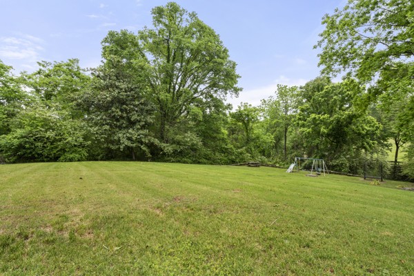 134 Murphree Avenue Centerville TN 37033