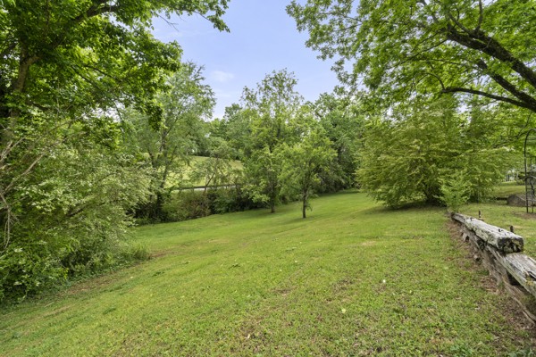 134 Murphree Avenue Centerville TN 37033