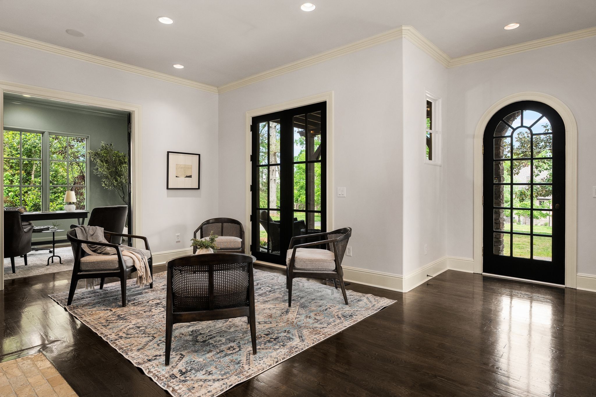 1127A Glendale Lane Nashville TN 37204