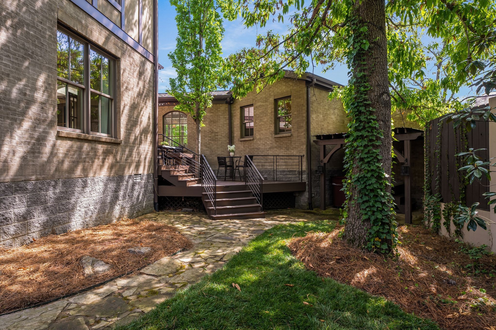 1127A Glendale Lane Nashville TN 37204