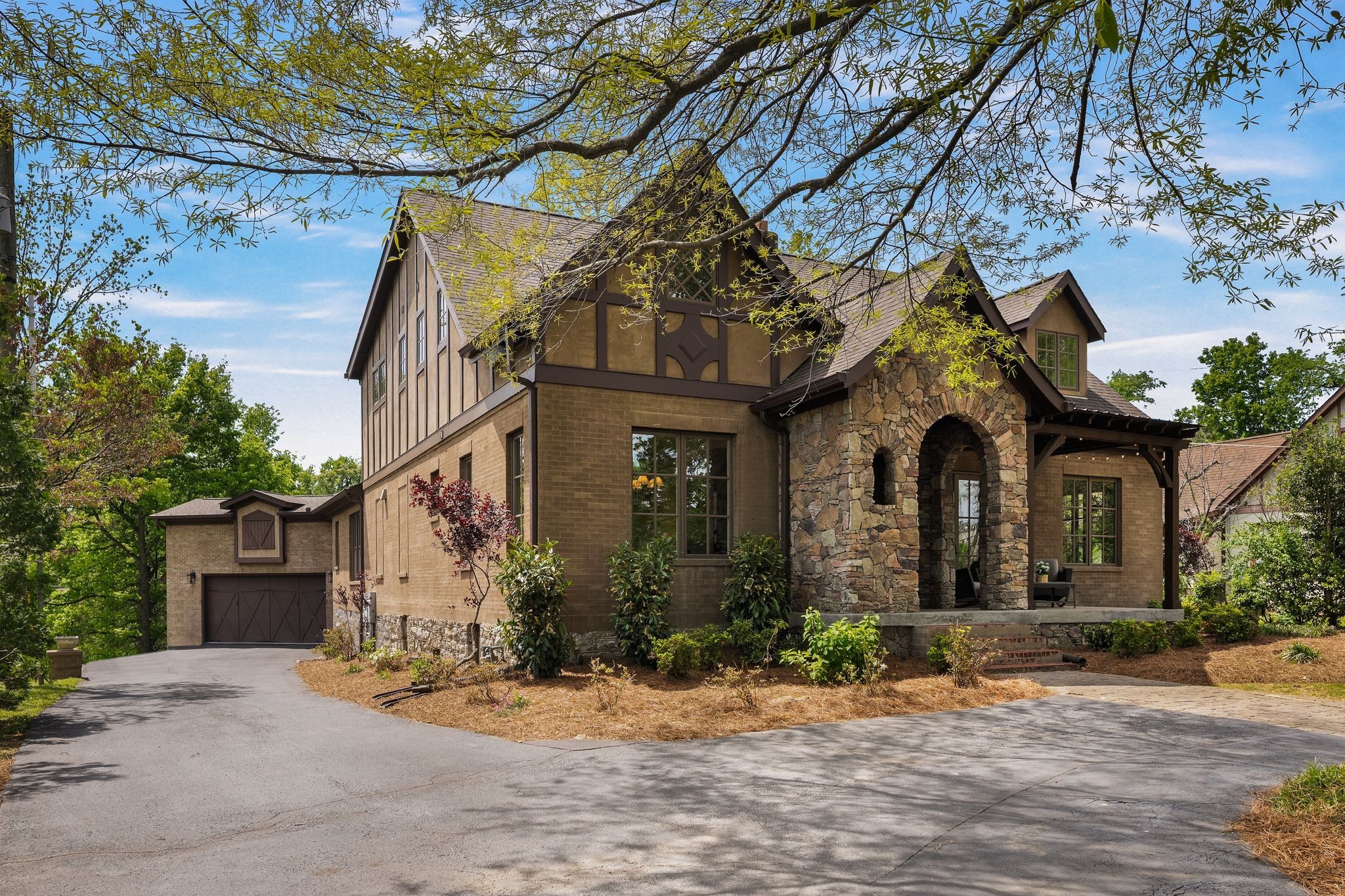 1127A Glendale Lane Nashville TN 37204
