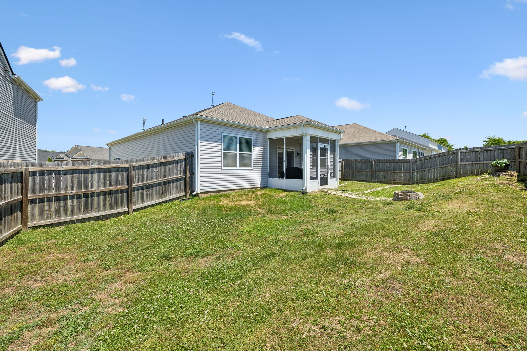 668 Prominence Road Columbia TN 38401