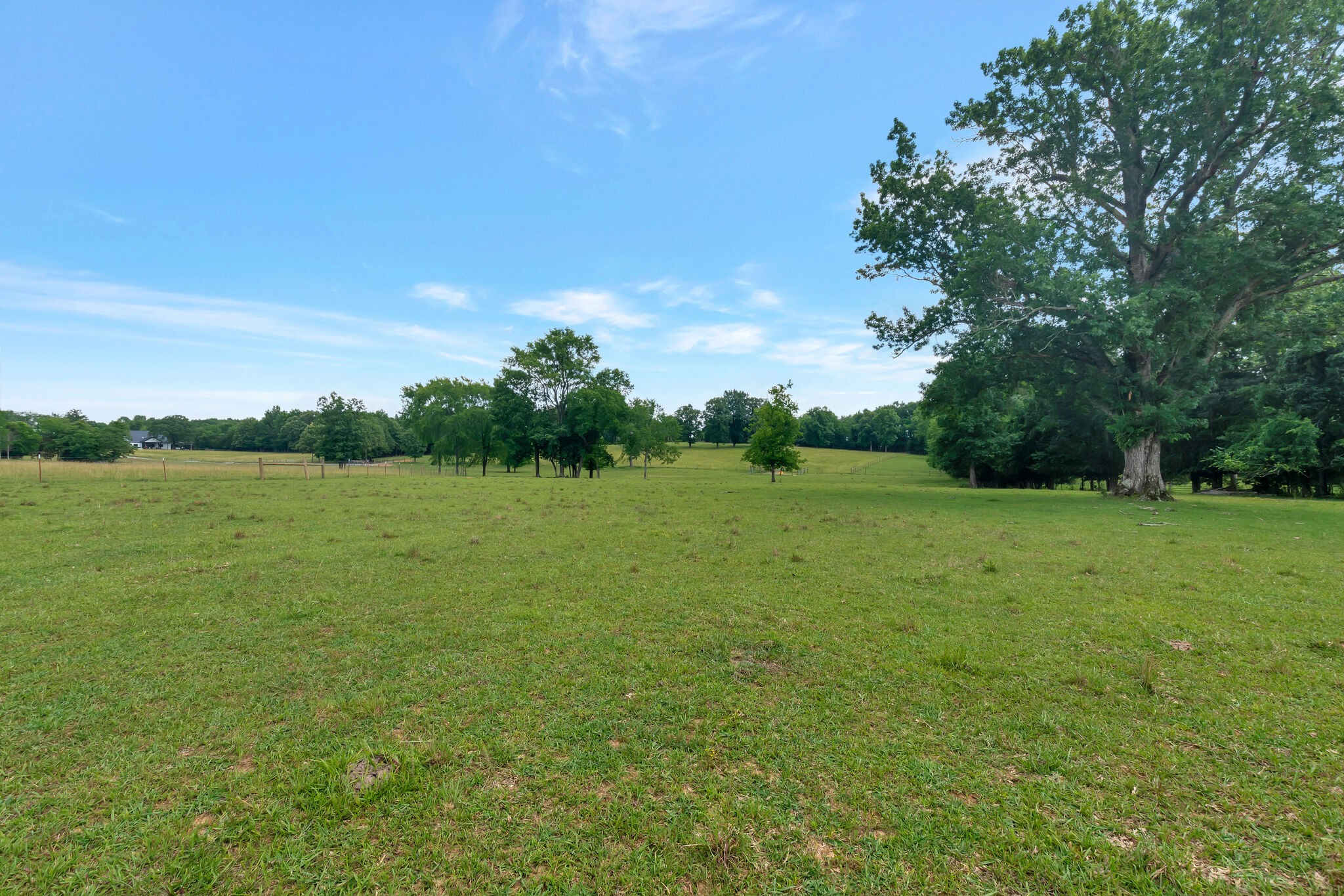 2824 Robert Truelove Road Columbia TN 38401