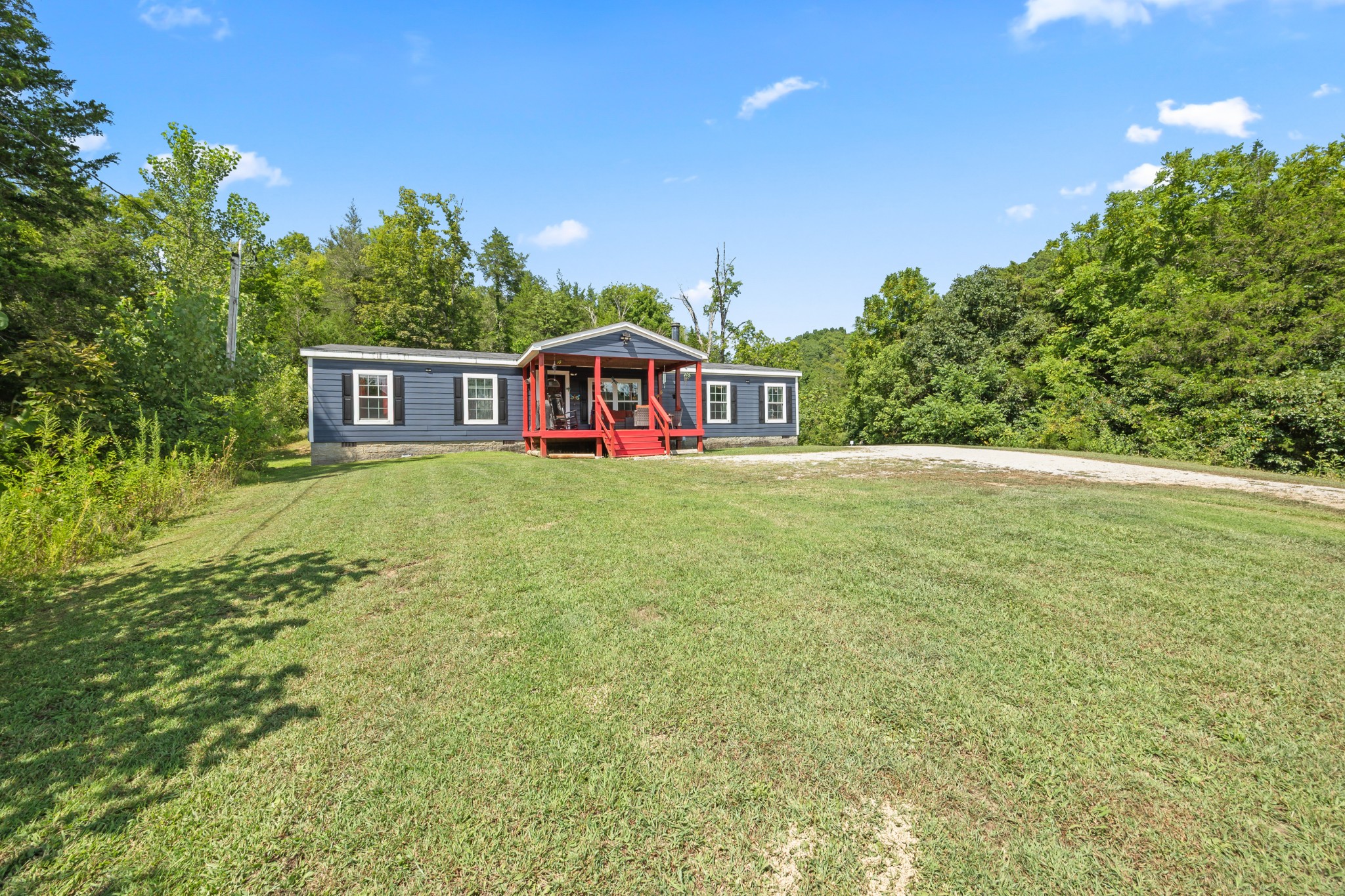 142 Tobe Lane Celina TN 38551