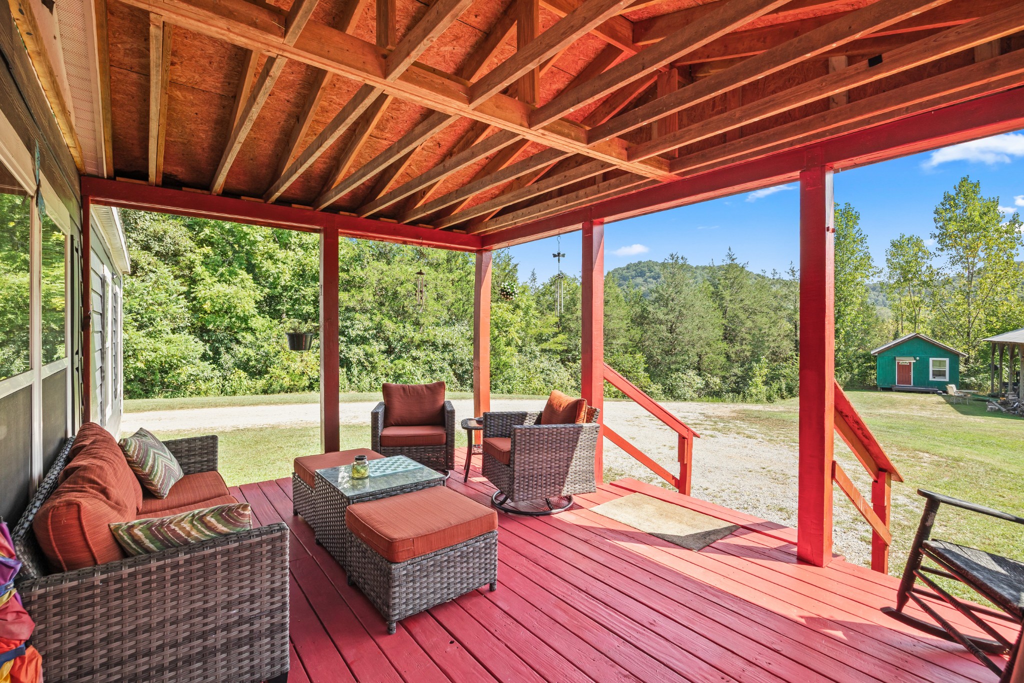 142 Tobe Lane Celina TN 38551
