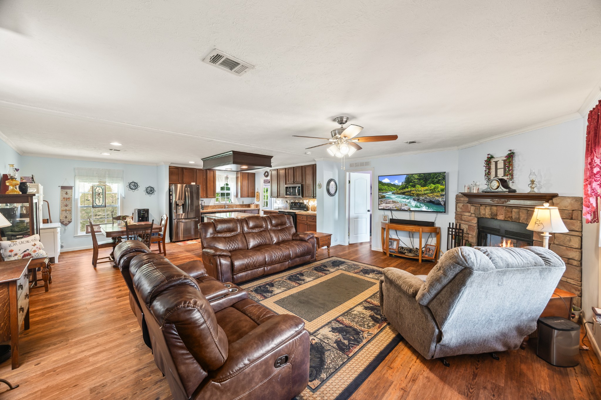 142 Tobe Lane Celina TN 38551