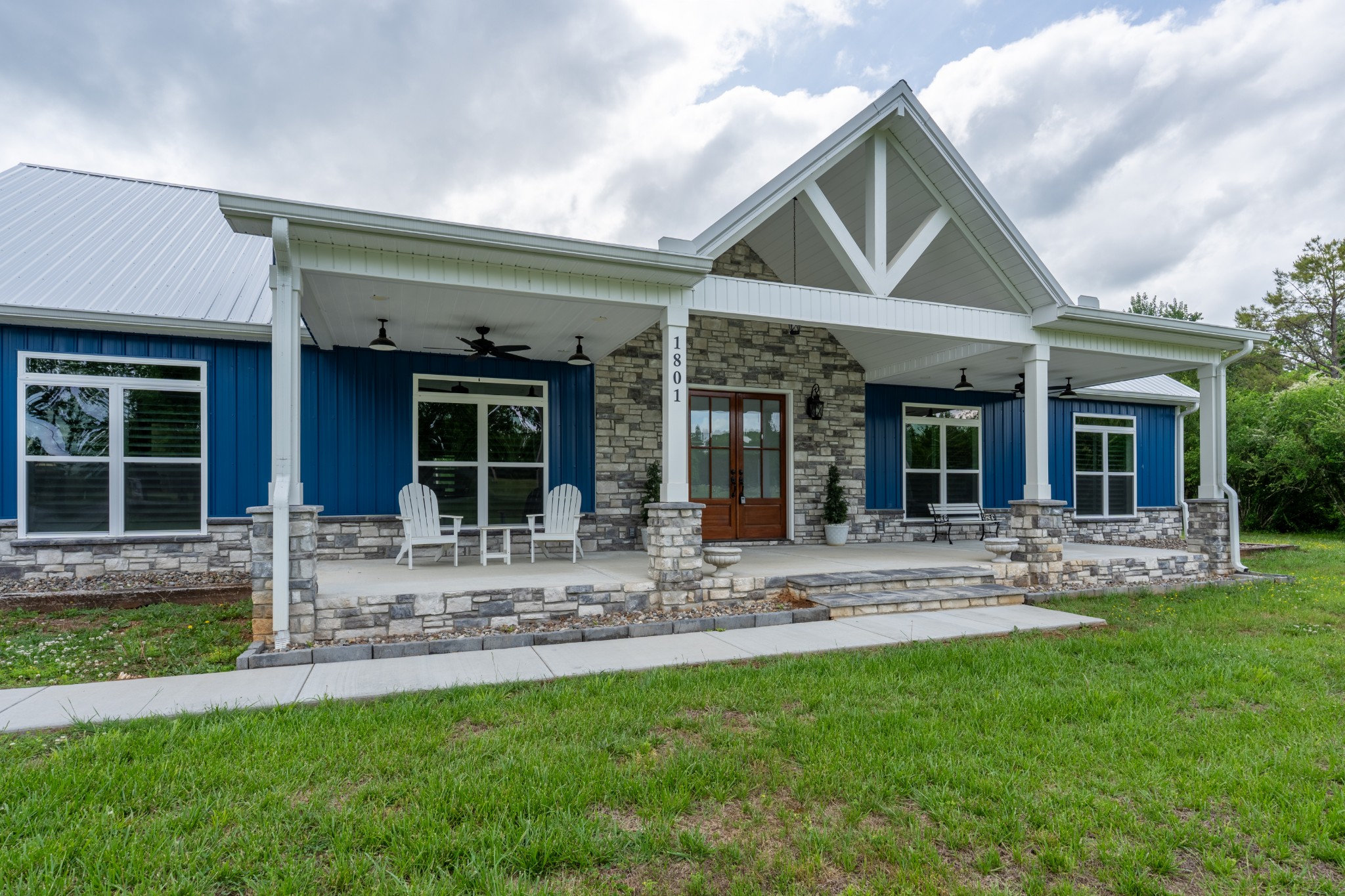 1801 Twin Caves Drive Lewisburg TN 37091