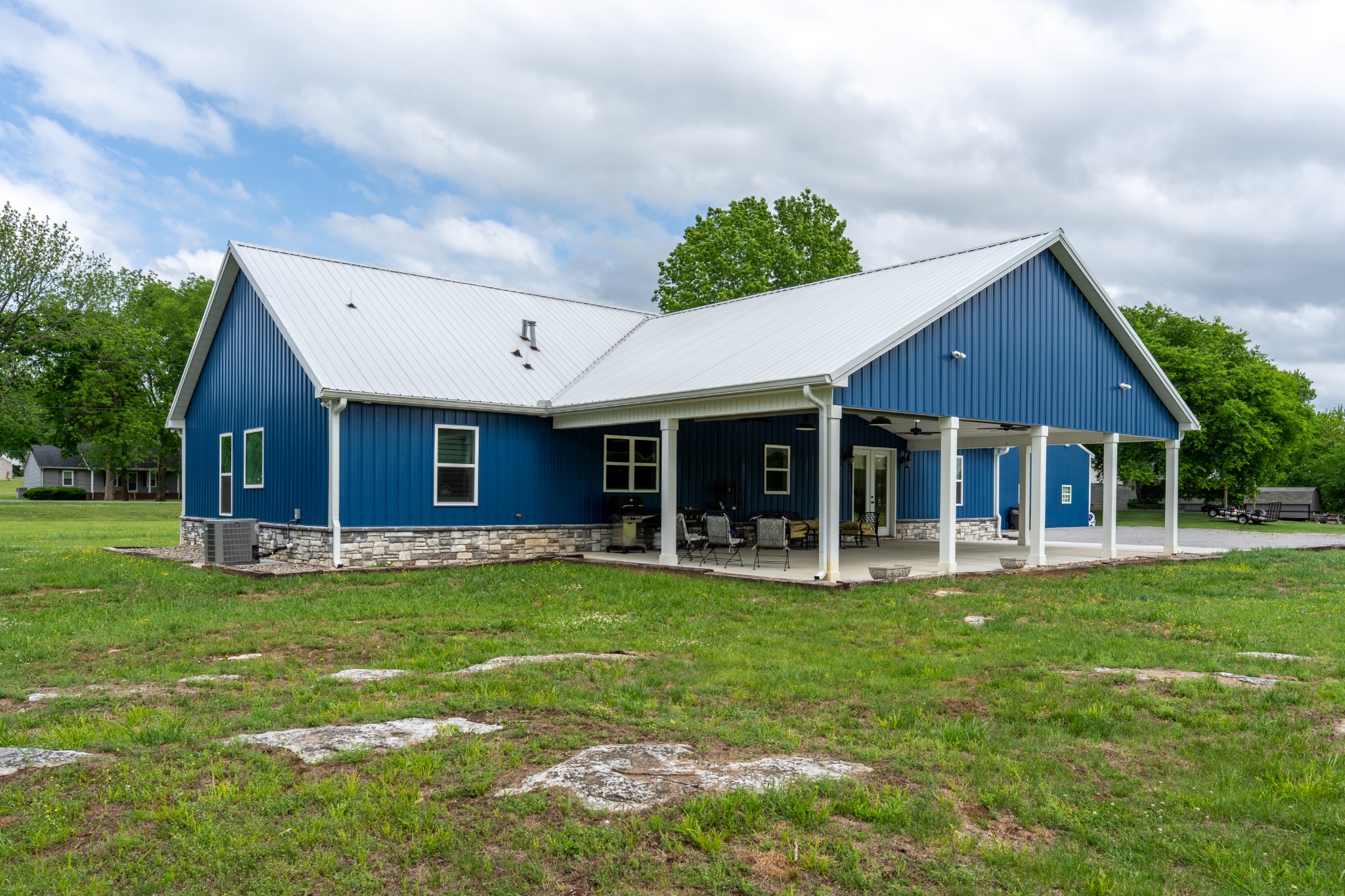 1801 Twin Caves Drive Lewisburg TN 37091