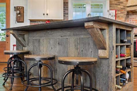 1606 Nosegay Road White Bluff TN 37187