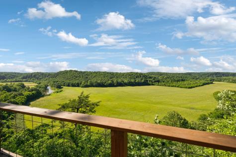 1606 Nosegay Road White Bluff TN 37187