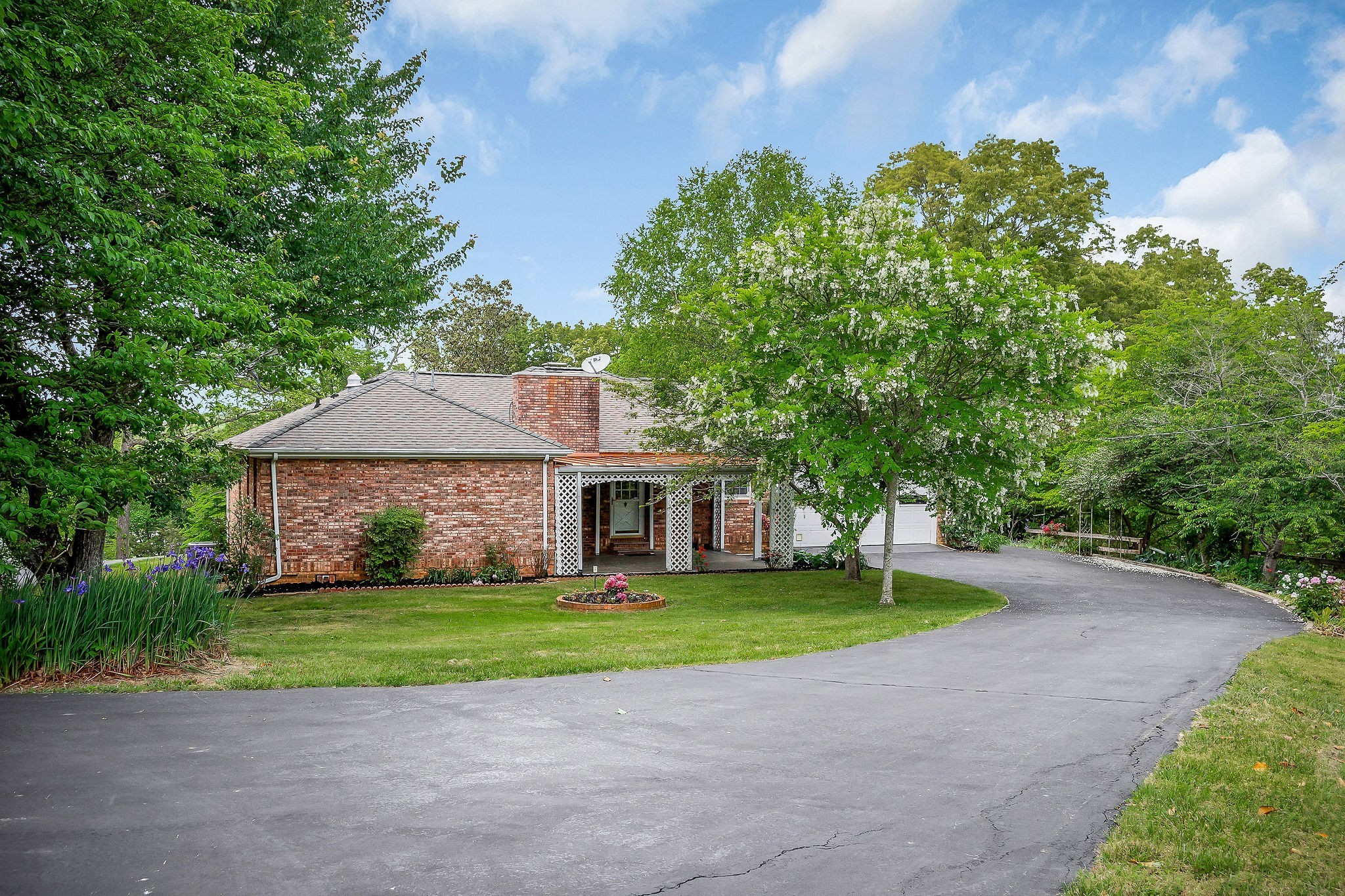 163 Bilbrey Road Livingston TN 38570