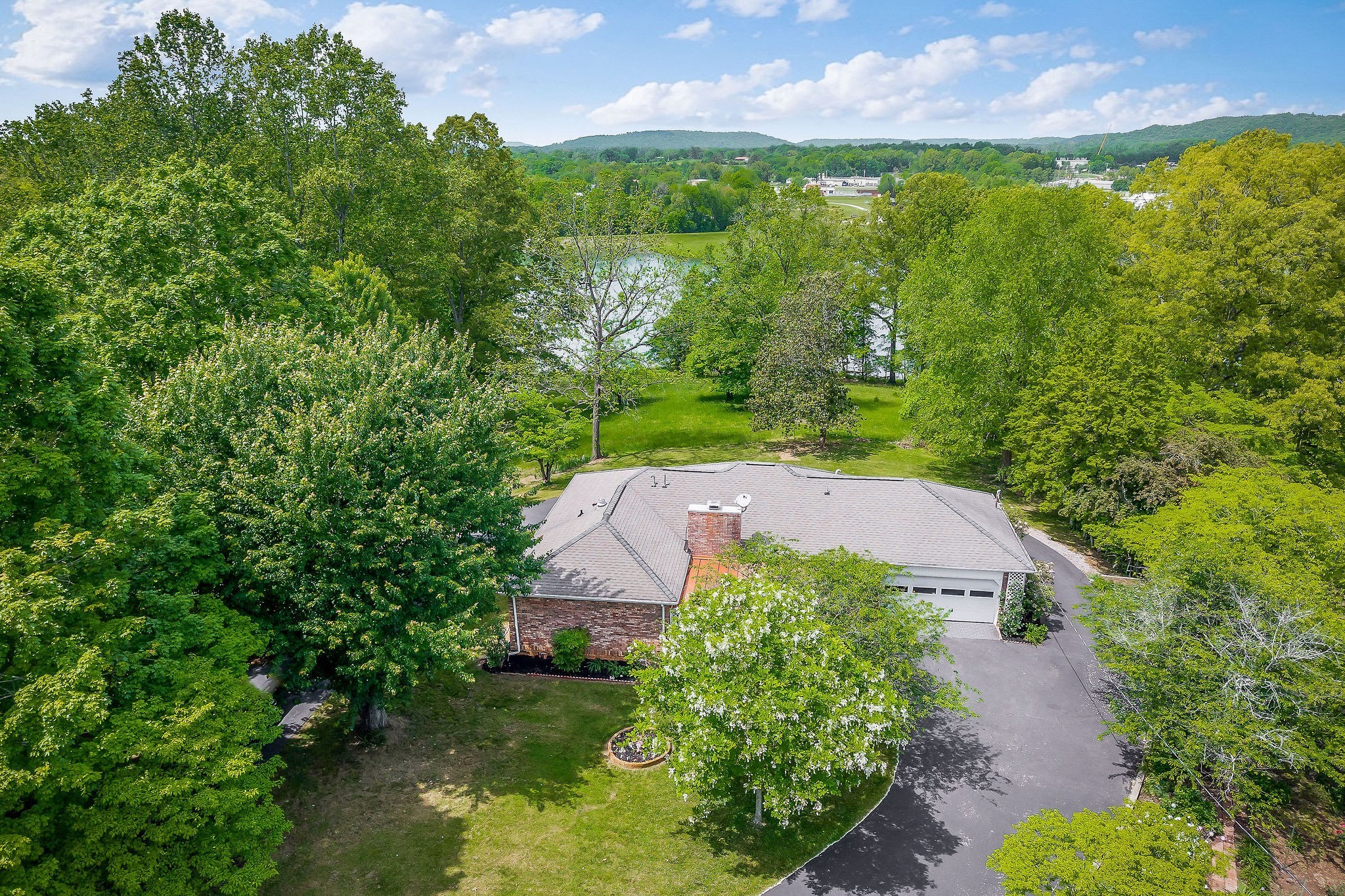 163 Bilbrey Road Livingston TN 38570