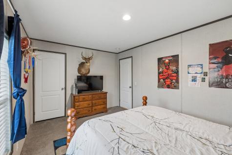 595 Days Road Lafayette TN 37083