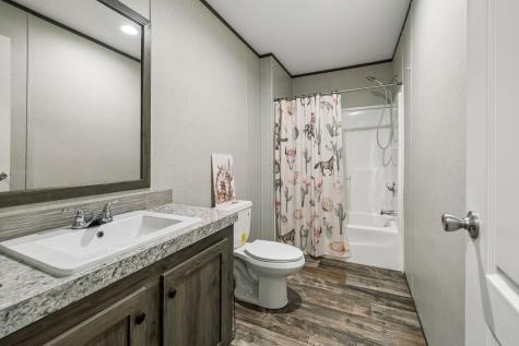 595 Days Road Lafayette TN 37083