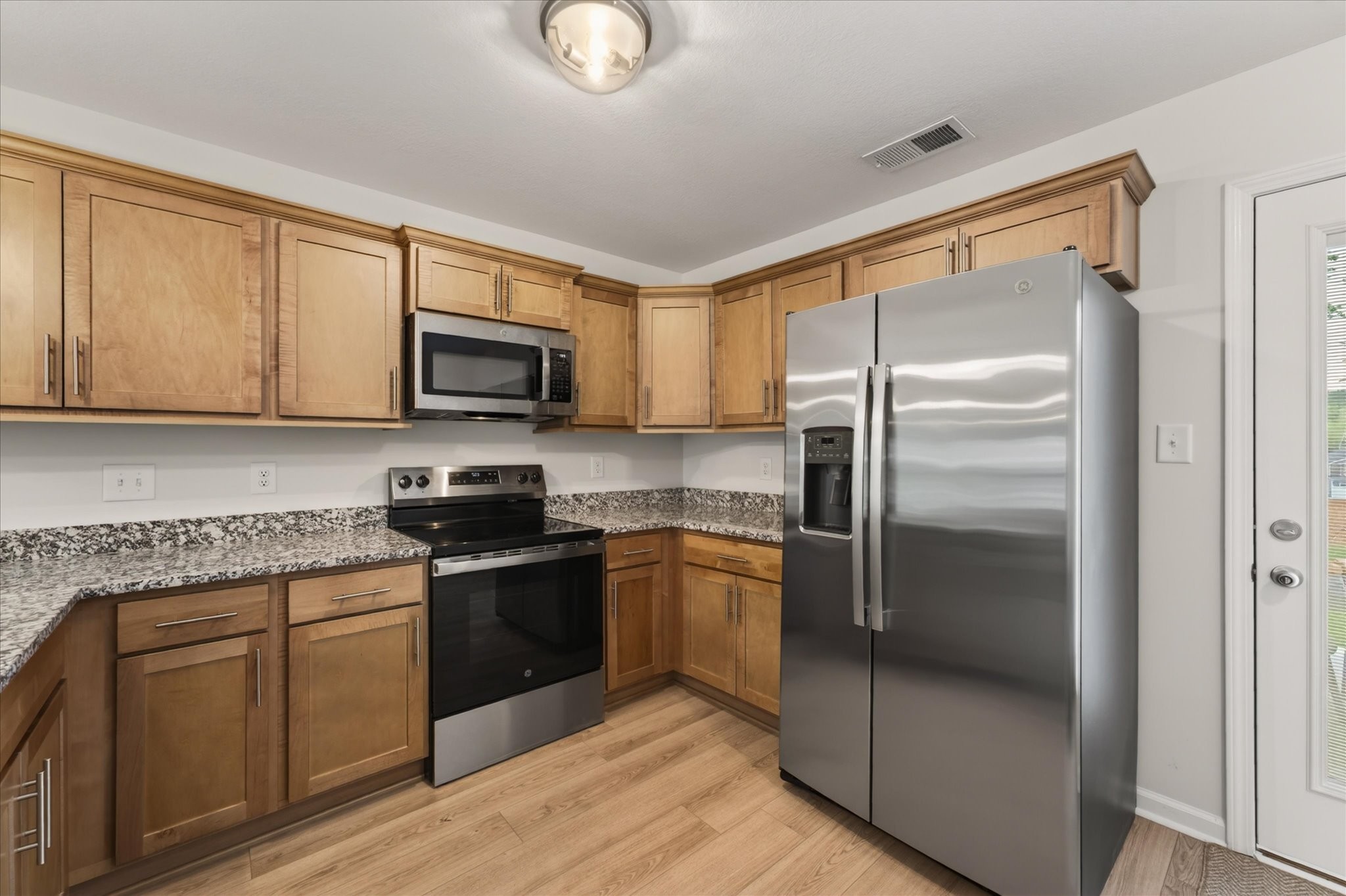 140 Quarry Point Drive Clarksville TN 37043