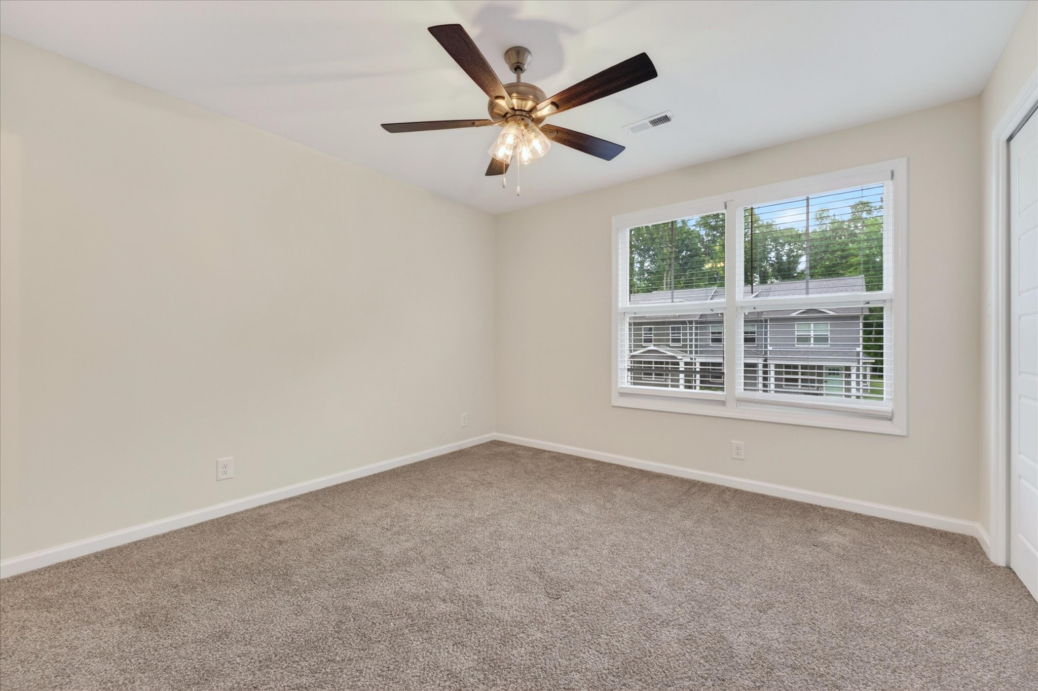 140 Quarry Point Drive Clarksville TN 37043