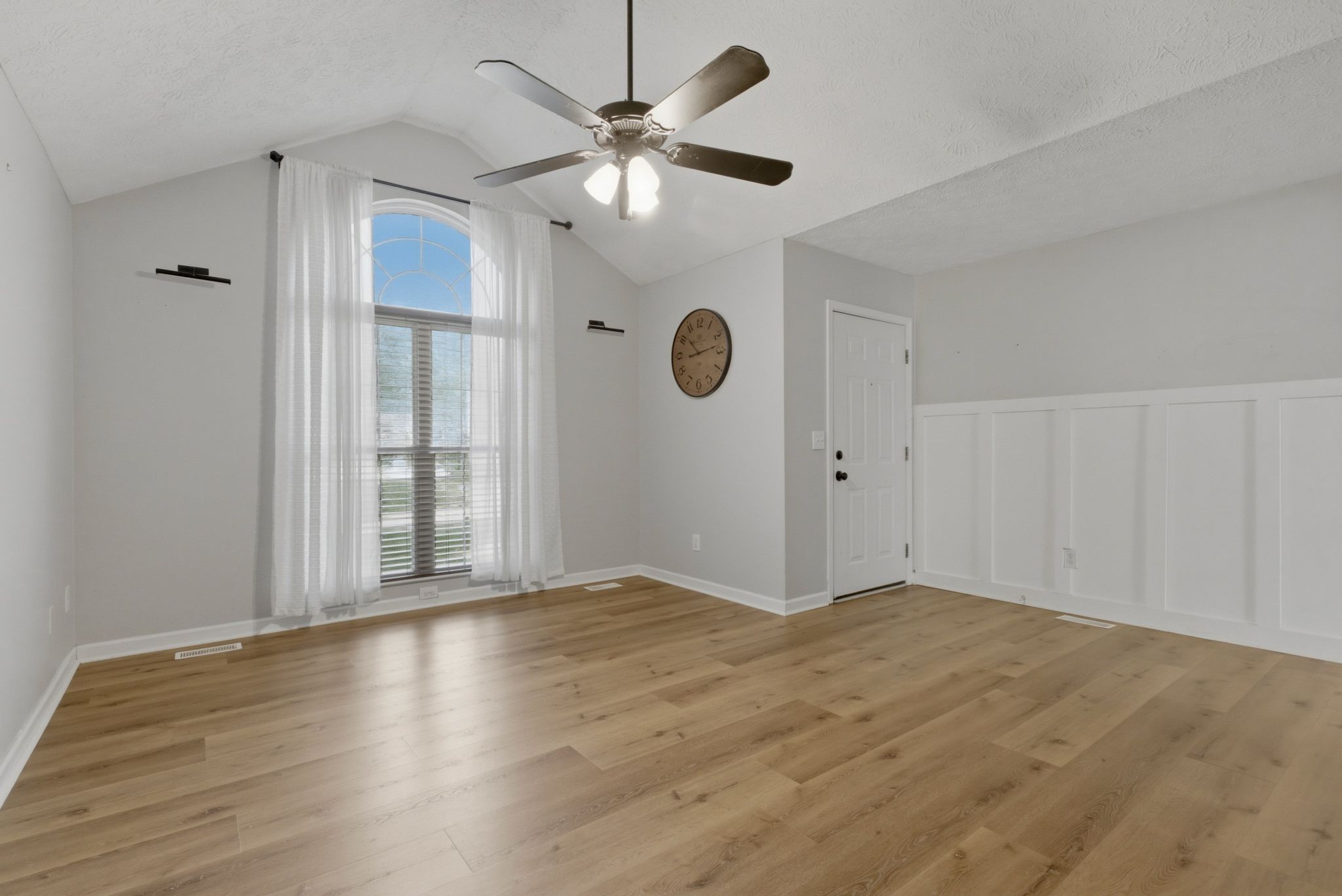 104 Forrest Lane White House TN 37188