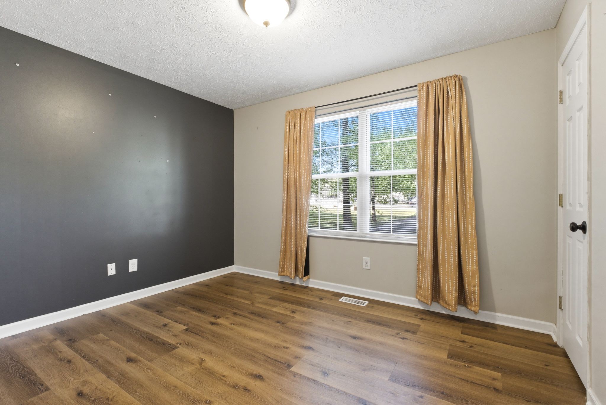 104 Forrest Lane White House TN 37188