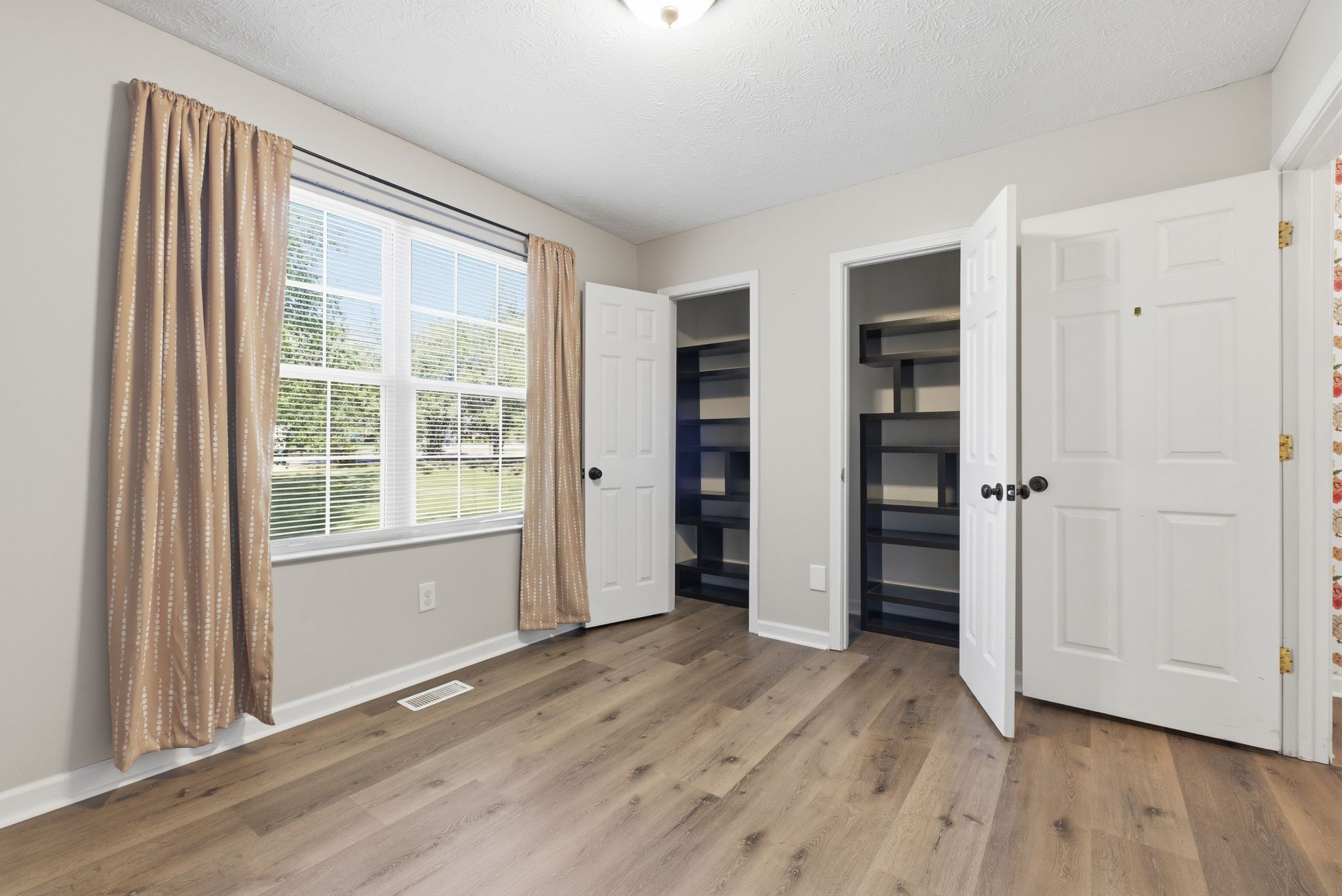 104 Forrest Lane White House TN 37188
