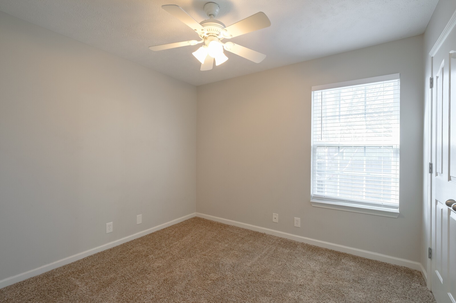 1512 Holden Court Murfreesboro TN 37128