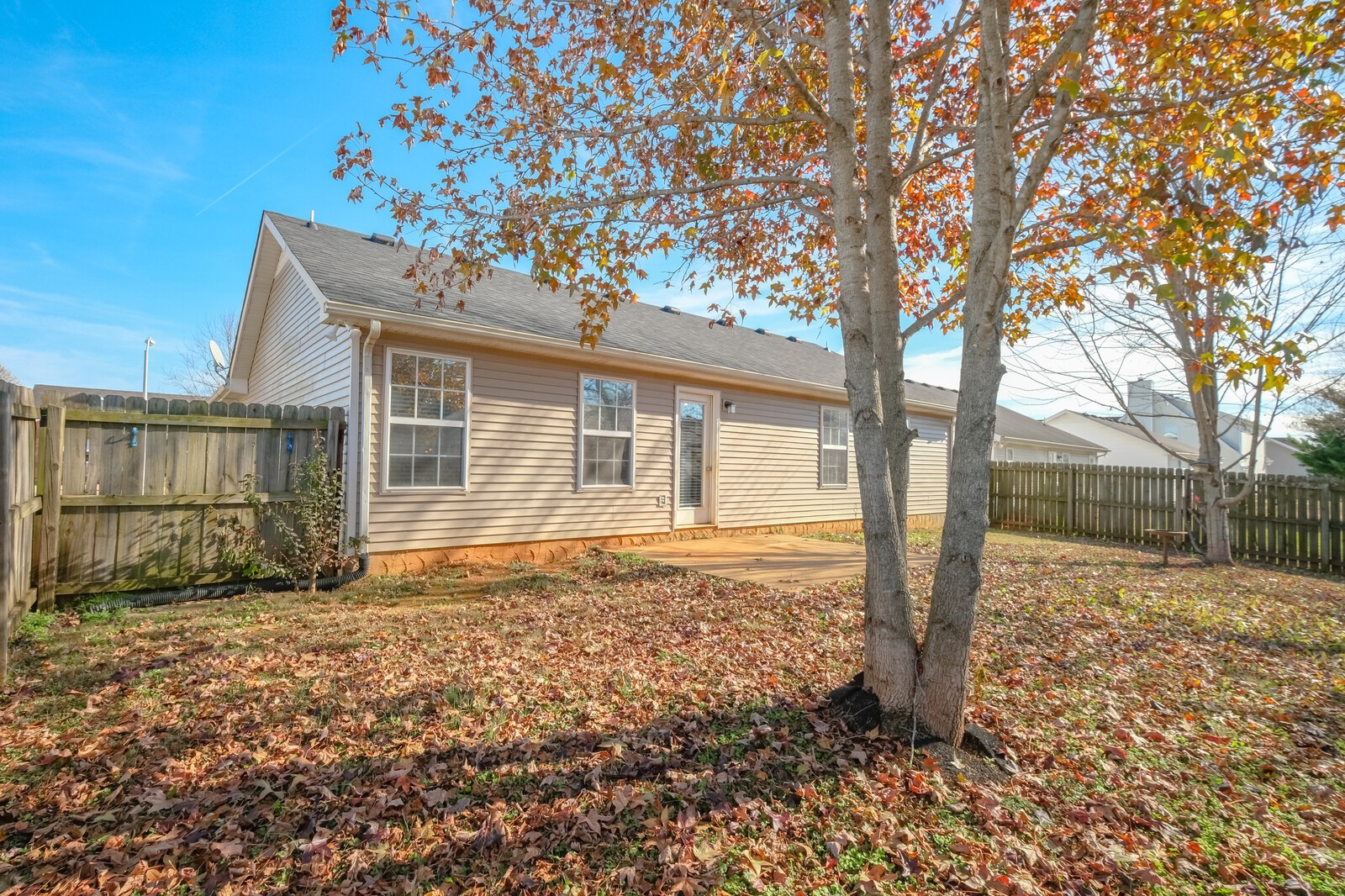 1512 Holden Court Murfreesboro TN 37128