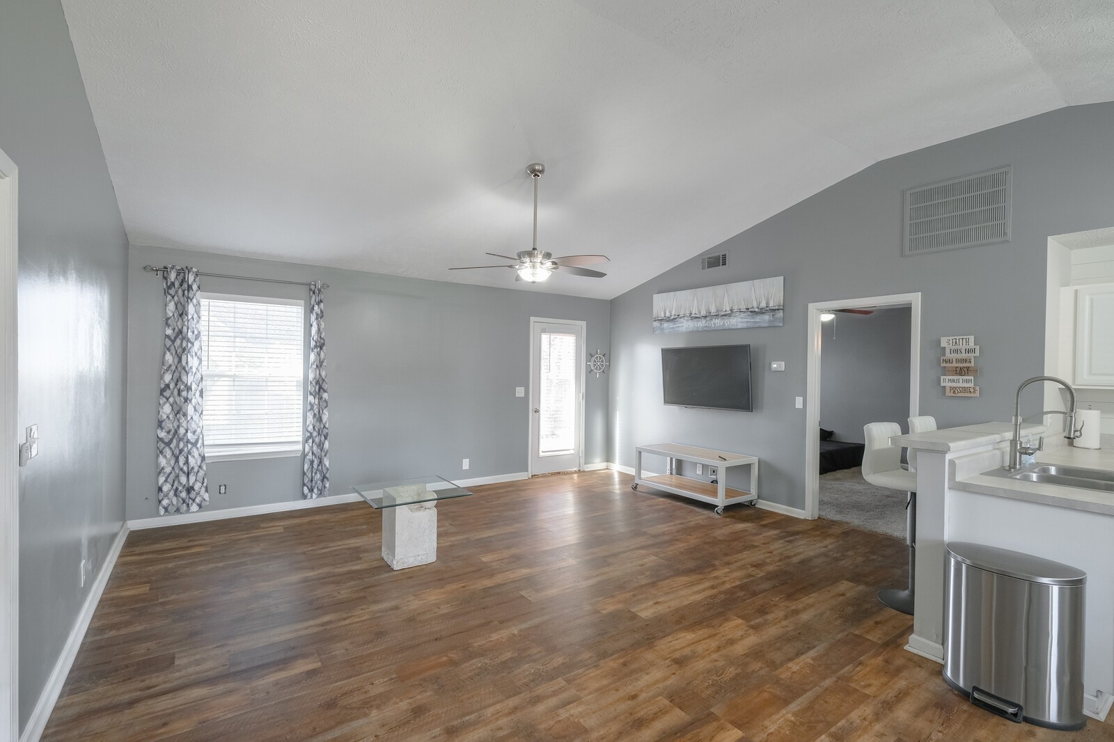1512 Holden Court Murfreesboro TN 37128