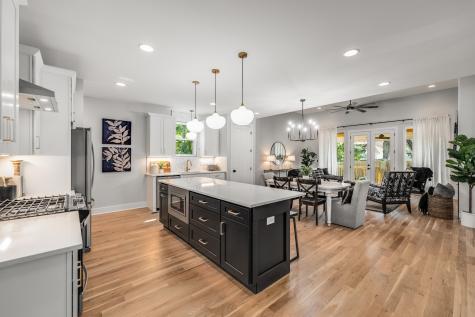 6351a Alamo Place Nashville TN 37209