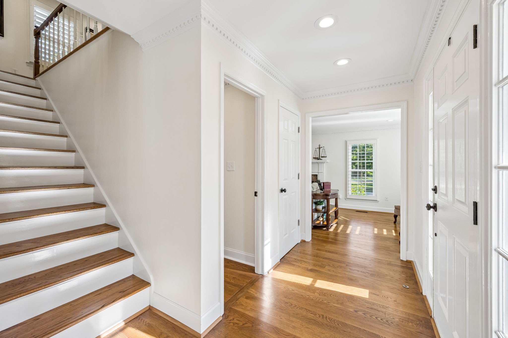 100 Deerfield Drive Columbia TN 38401
