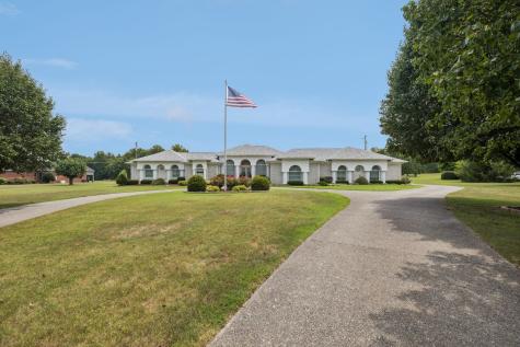 5932 Clarksville Pike Joelton TN 37080
