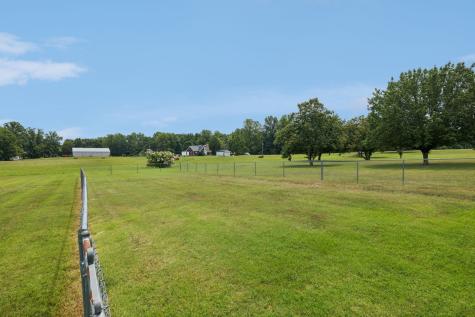 5932 Clarksville Pike Joelton TN 37080